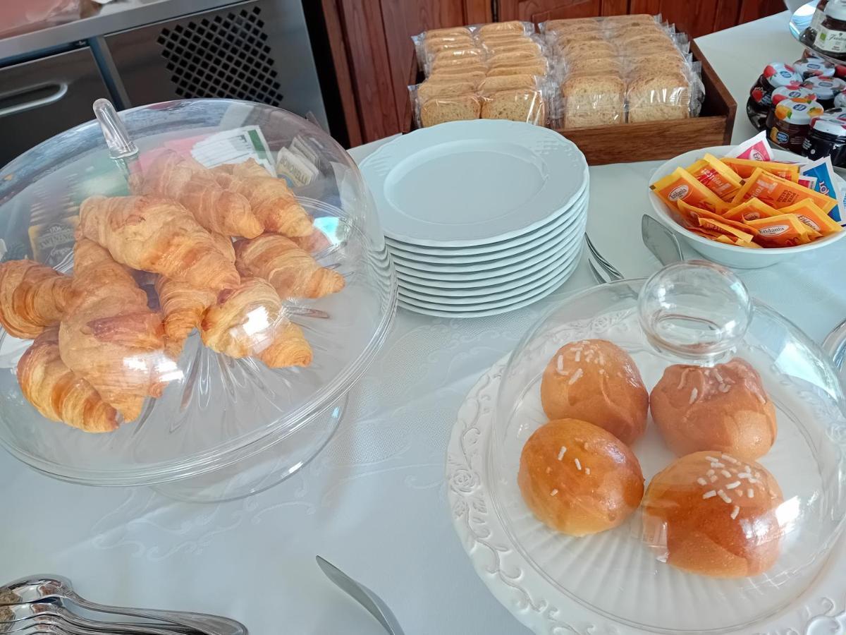 La Pergola Del Torchio Bed & Breakfast อีสเกีย ภายนอก รูปภาพ